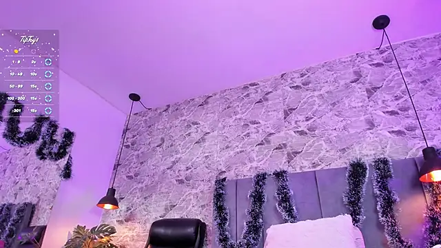 mily__18's cam snapshot