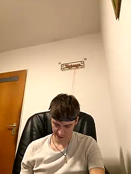 Toyjungee live sex cam