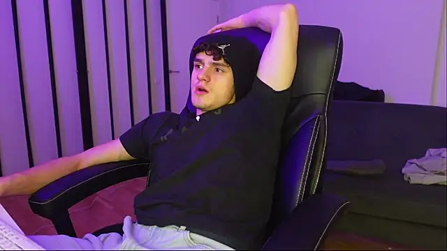 Brad_Holloway live sex cam