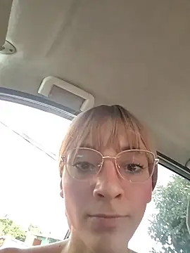 Dani-peggin's cam snapshot