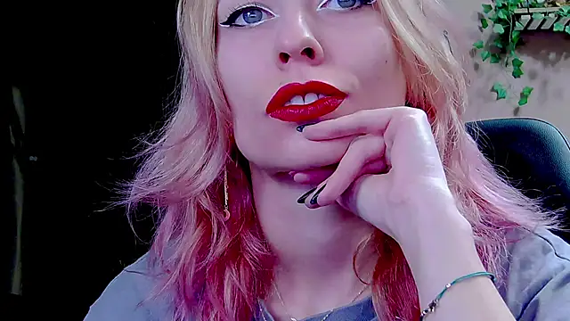 karo123421's cam snapshot