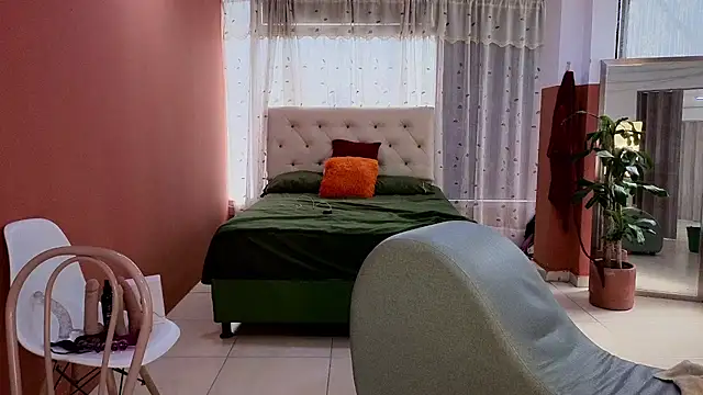 camil_milfdream's cam snapshot