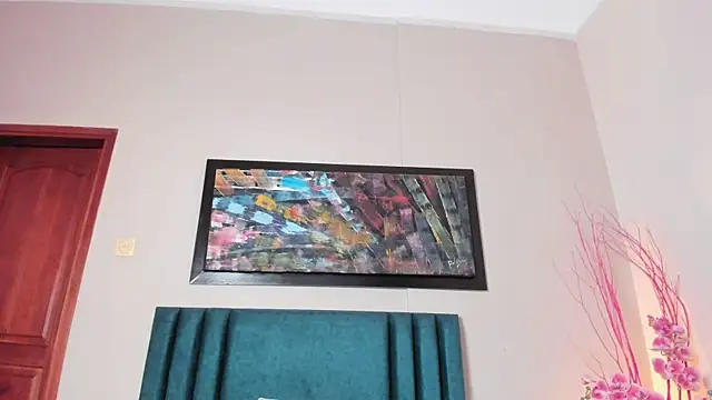 EloiseQuinn's cam snapshot