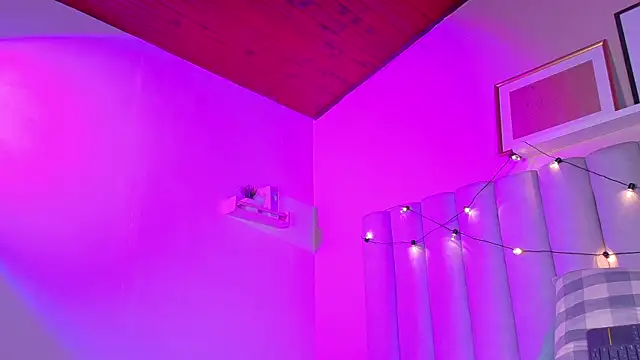 alaia-rogers's cam snapshot