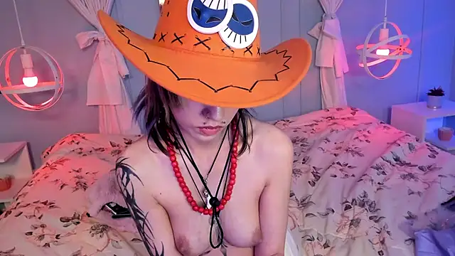 Hannahpage's cam snapshot