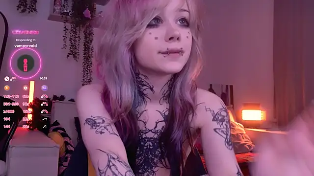 Lollyshy's cam snapshot