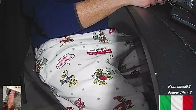 Pennellone98 live sex cam