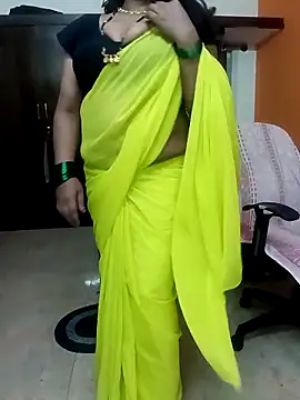 Chandini_Telugu live sex cam