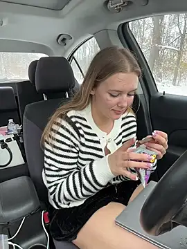 AllesandraLove live sex cam