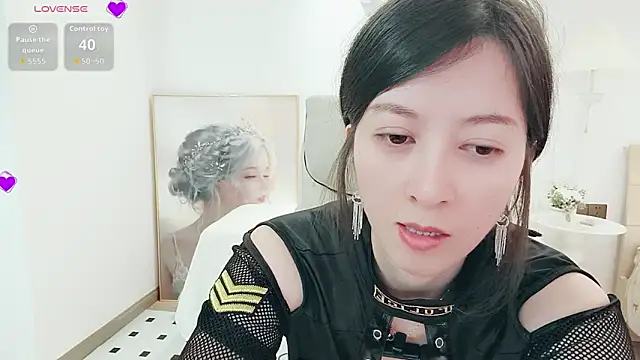 Dazzlebean live sex cam