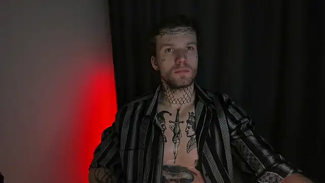 Huntall77 live sex cam