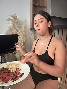 tuckersabrina live sex cam