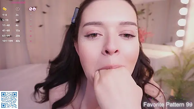 BlissHey live sex cam