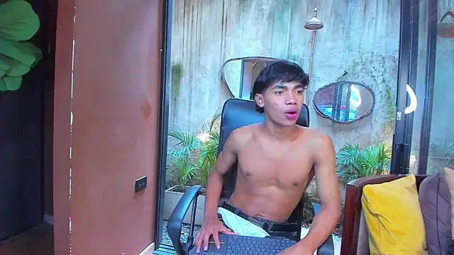 AlanCutee live sex cam