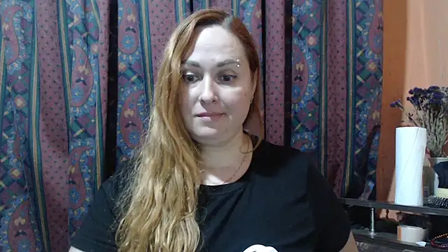 Foxy_Kate3333's cam snapshot