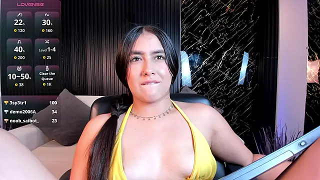 paulina_sweett_'s cam snapshot