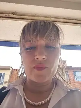 tata_sanz_ live sex cam