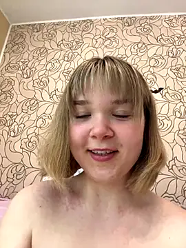 Emilly_Wills_'s cam snapshot