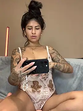 mrskarmaa's cam snapshot