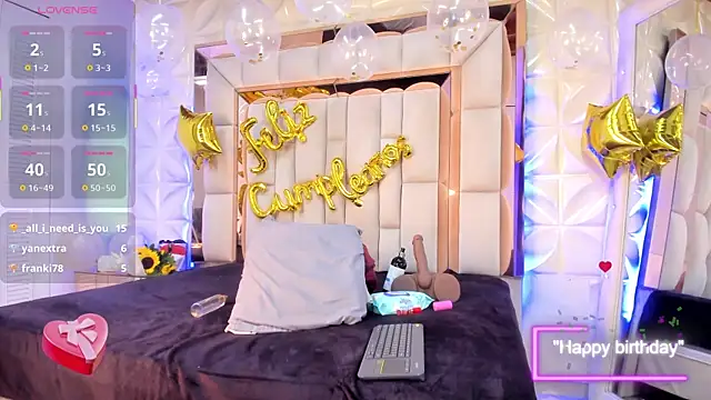 Sarah_Adamss's cam snapshot