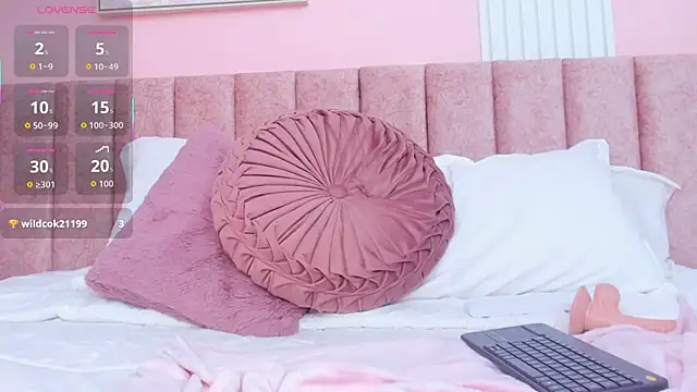 Isabelaclark_'s cam snapshot