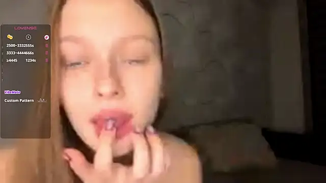 CharlynDini live sex cam