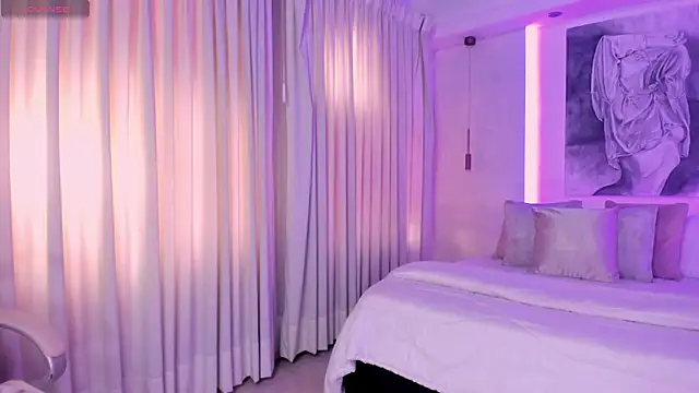 nathalie_rivers's cam snapshot