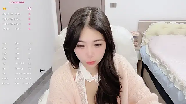 White-Star live sex cam