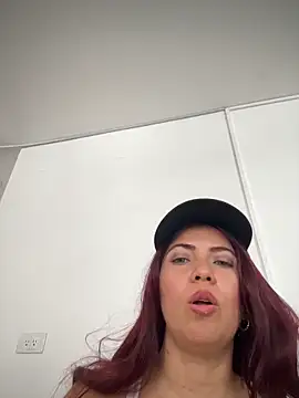 IsaSantoDomingo's cam snapshot