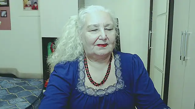 GrannyAlisa's cam snapshot