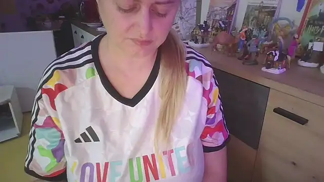 Meliss_Official9's web cam