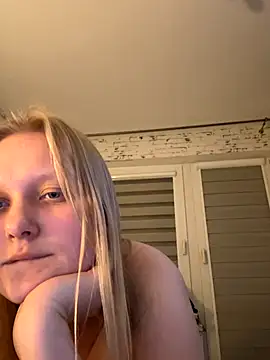 hotgoodgirll's cam snapshot