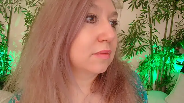 HappyLisa's cam snapshot