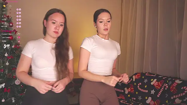 VirginiaRowe's cam snapshot