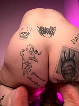 Mona-Peaches's cam snapshot