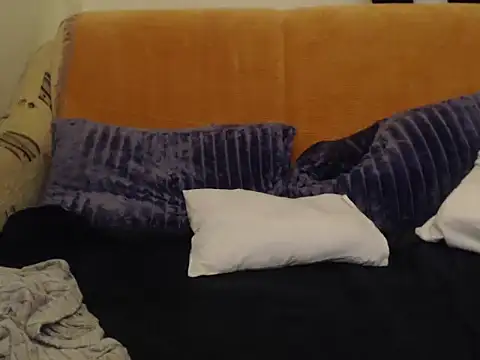 Emmatoo live sex cam