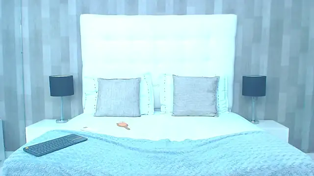 LeahMillerr's cam snapshot