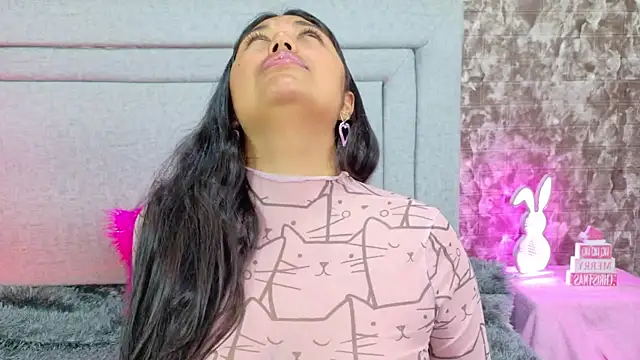 SharaRous's cam snapshot