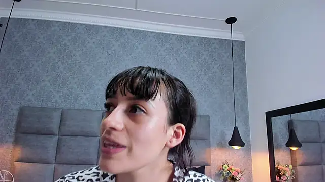 Luna_Bella3's cam snapshot