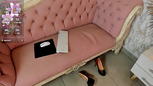 Mysterius_Woman's cam snapshot