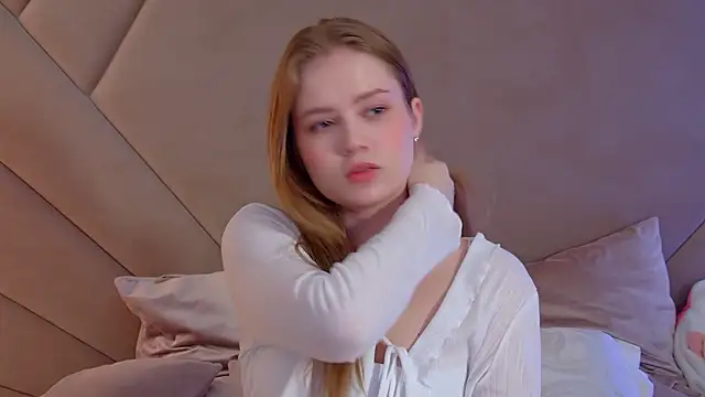 SelinSwarovski live sex cam