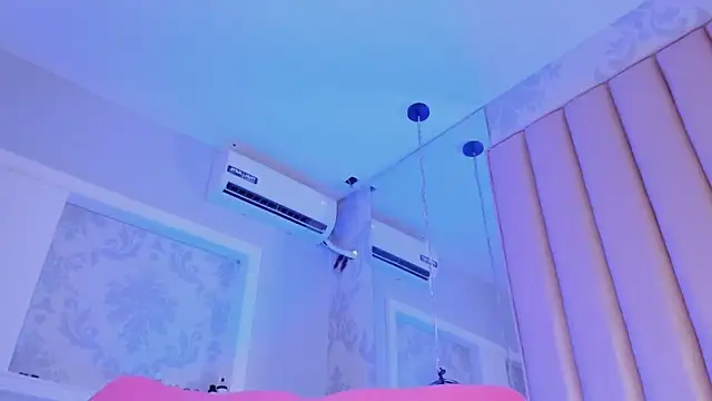 KonyBell live sex cam