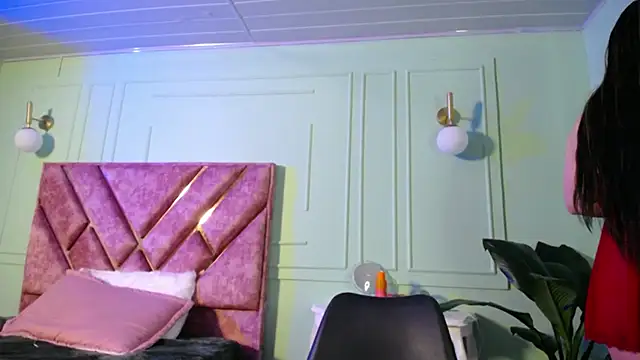 Layna_cold live sex cam