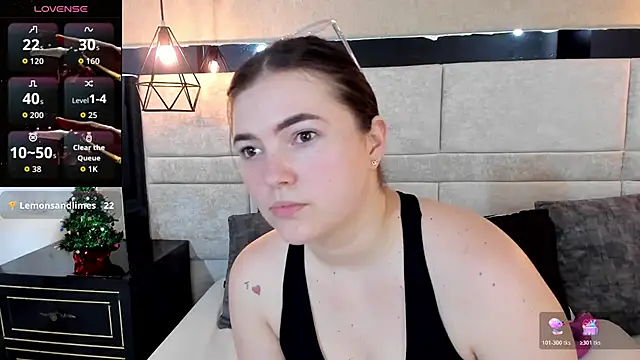 RousseWalker live sex cam