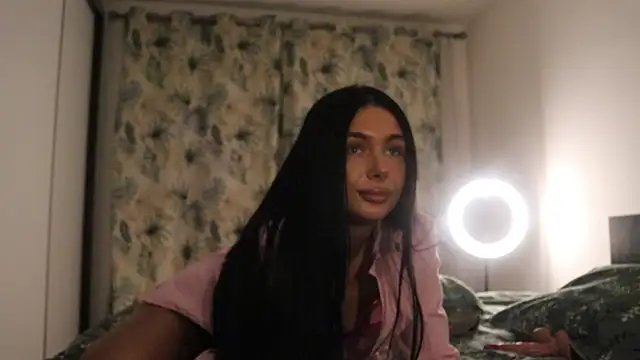 IvyKaelani live sex cam