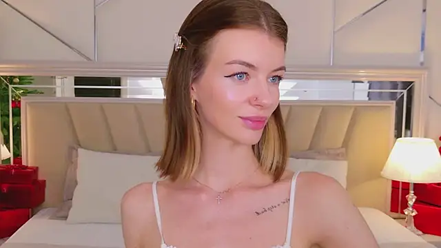 MeganMour live sex cam