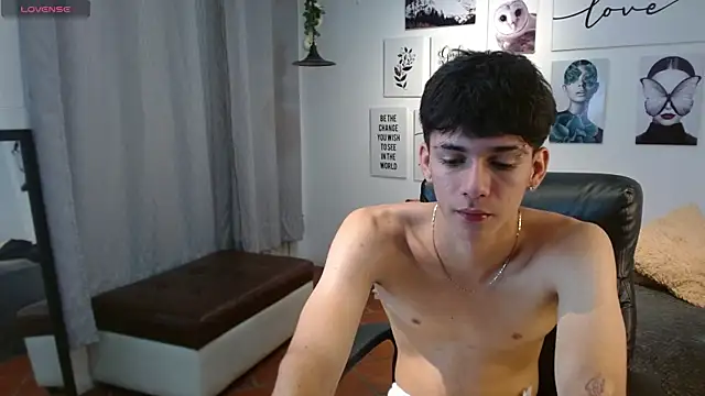 AmethystShadow17 live sex cam