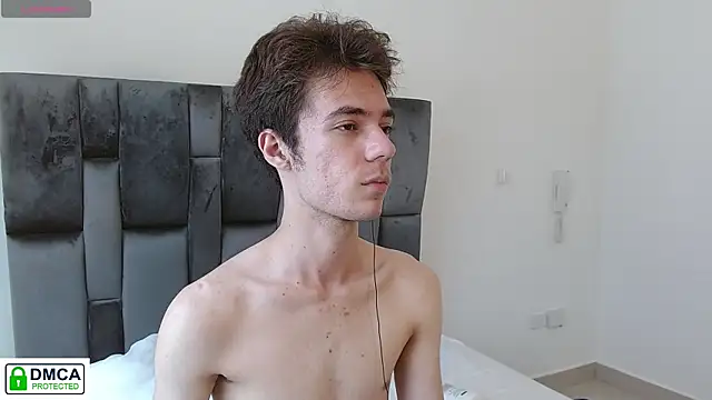 SaccharineSin live sex cam