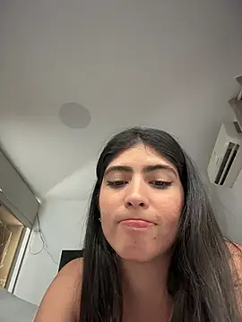 Gaby_zahir_'s cam snapshot