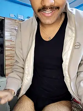 Drakyguy live sex cam